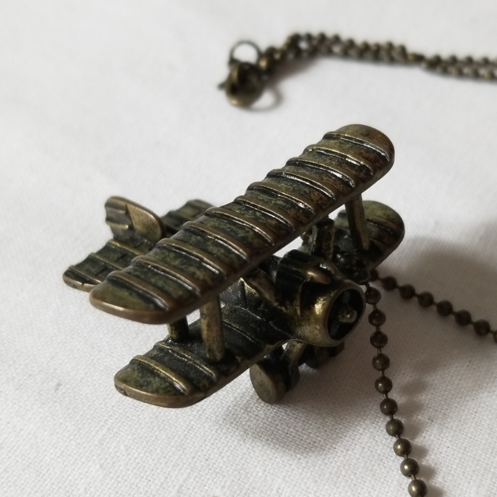 Plane Necklace